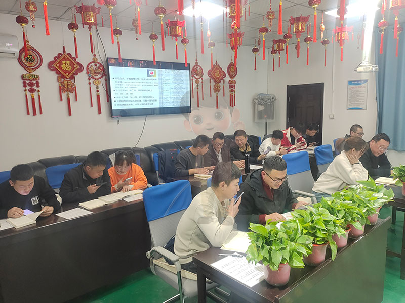 思維破繭，共赴成長：北京鋁型材彎弧加工廠共讀聯盟學習小組進階之旅